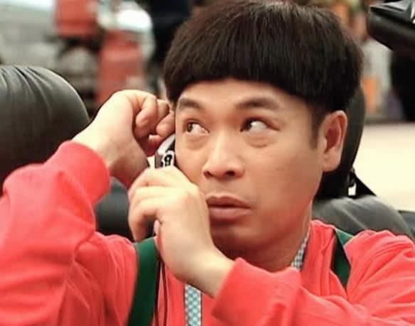 演"傻子"的明星中,第一位两度夺帝,而他却用一辈子来饰演角色