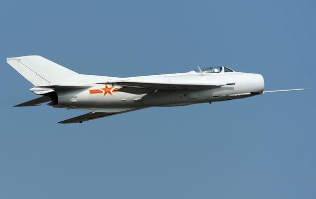 代战斗机,于情于理都没有任何问题——更何况中国海空军做的不是"称霸