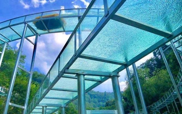 2018网红高空玻璃漂流,这里山奇水秀美如画,誉为北方小桂林