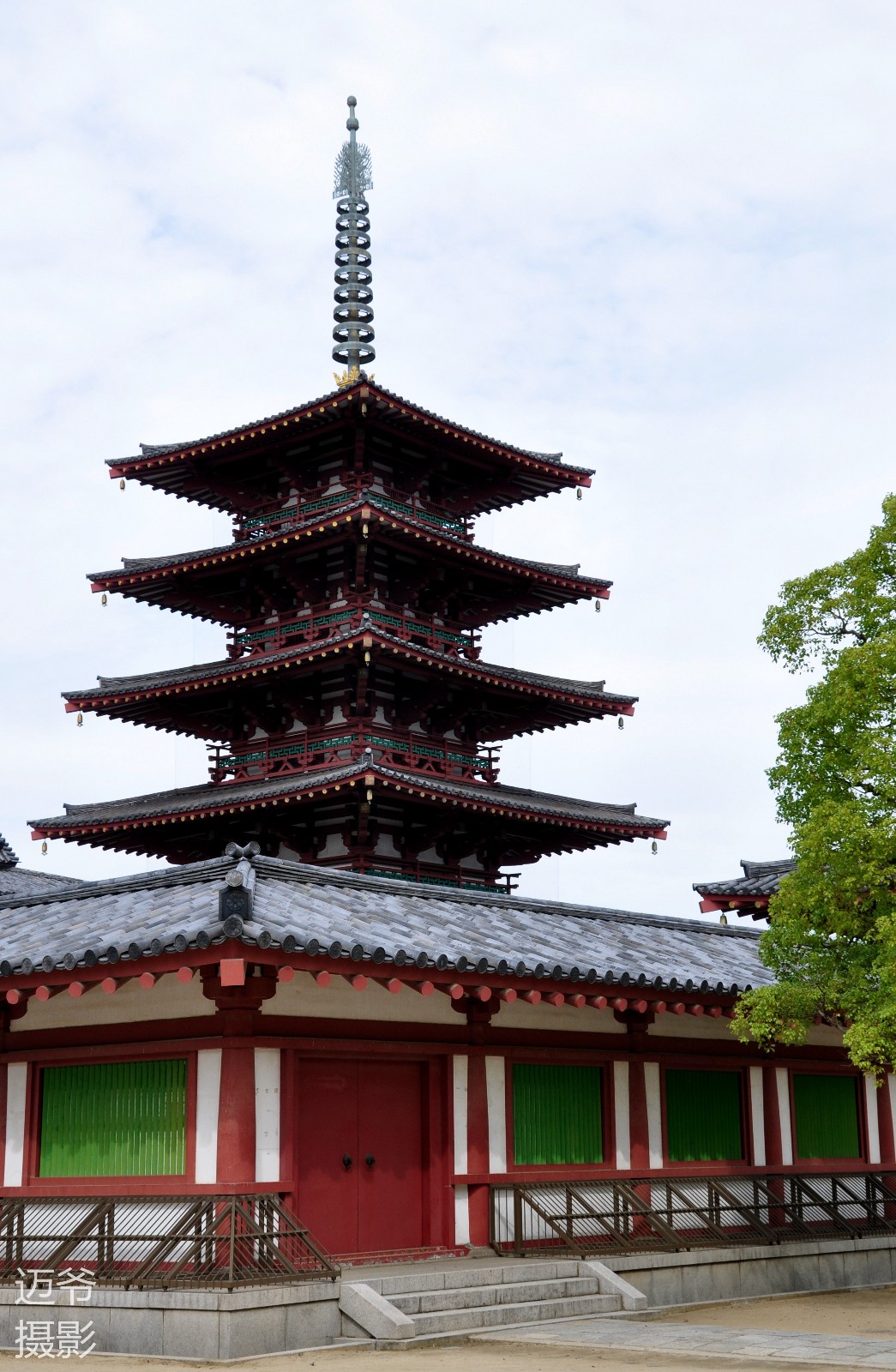 位于大阪的四天王寺是日本佛教最早的寺院原创摄影