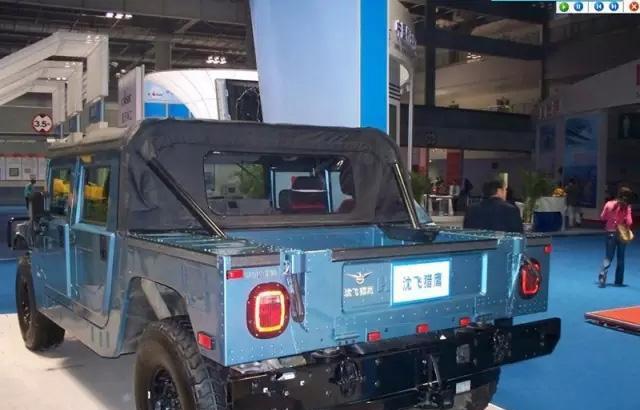 在用材方面这儿款沈飞猎鹰的的用材用的是铝合金的材料,它在保证车身