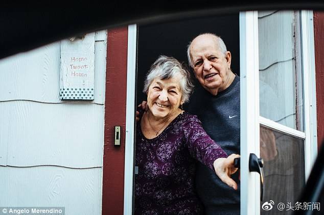 离别时父母的表情