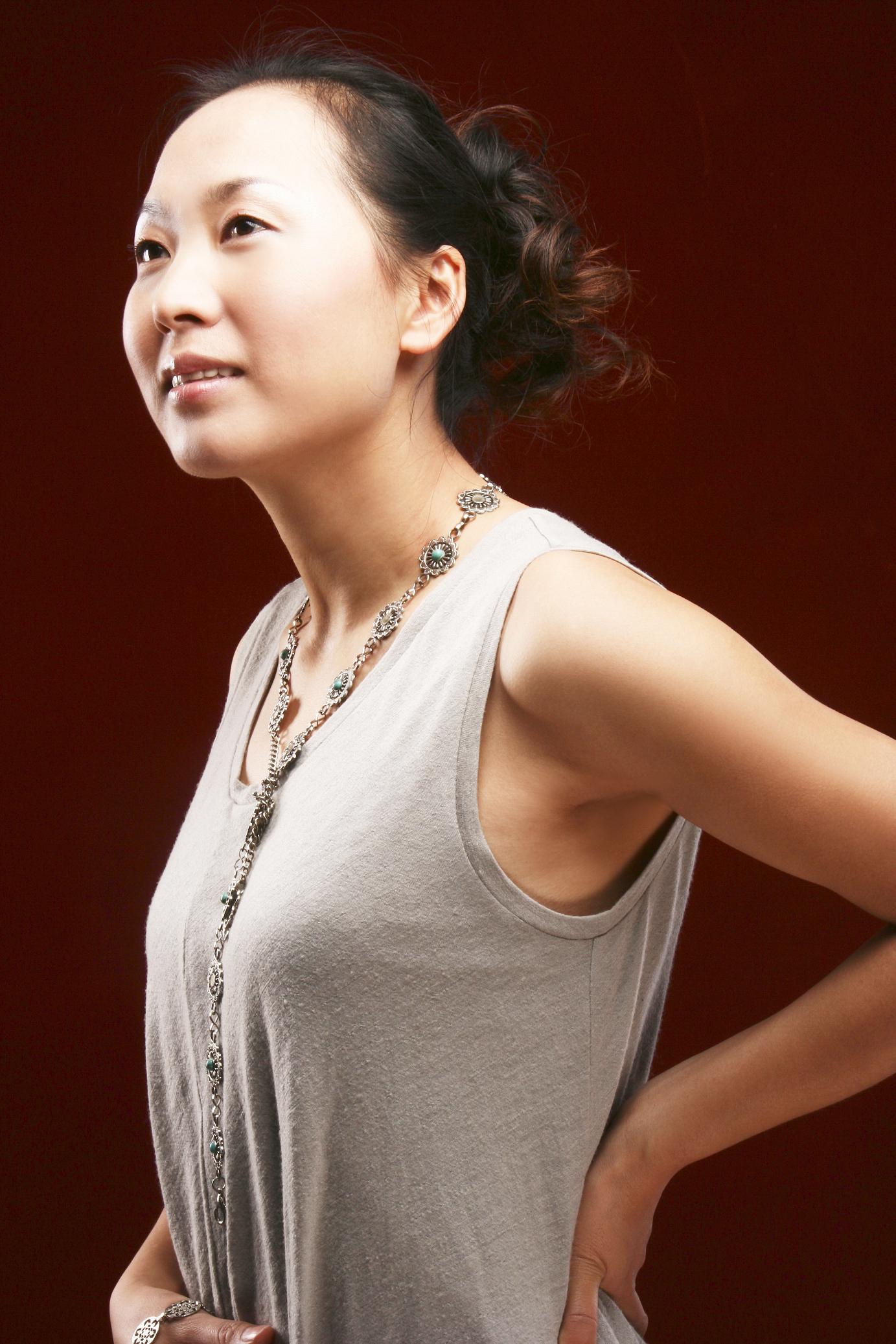 东方神鹿王军霞三次婚姻曾净身出户被前夫威胁45岁终获幸福