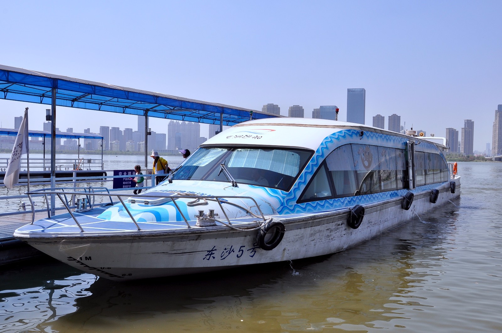 东湖游船(武汉 东湖风景区)