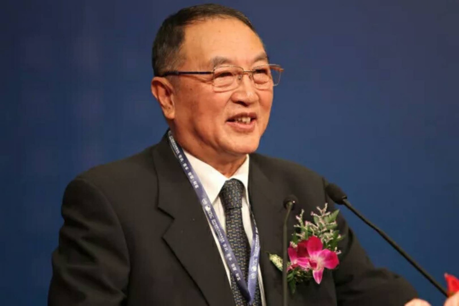 大话财经深陷声誉危机柳传志罕见发声联想的出路在哪