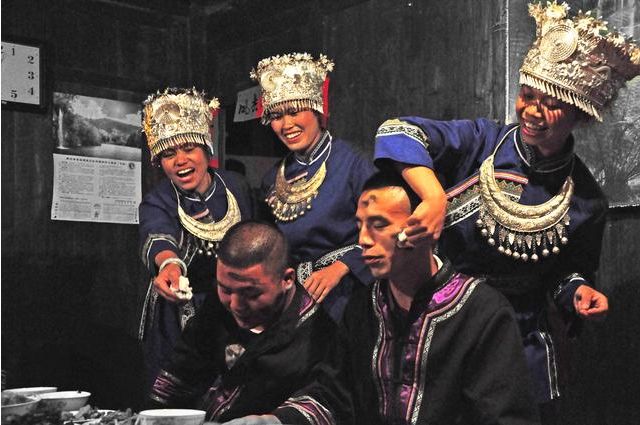 贵州黔东南|哭哭笑笑闹闹的婚礼习俗