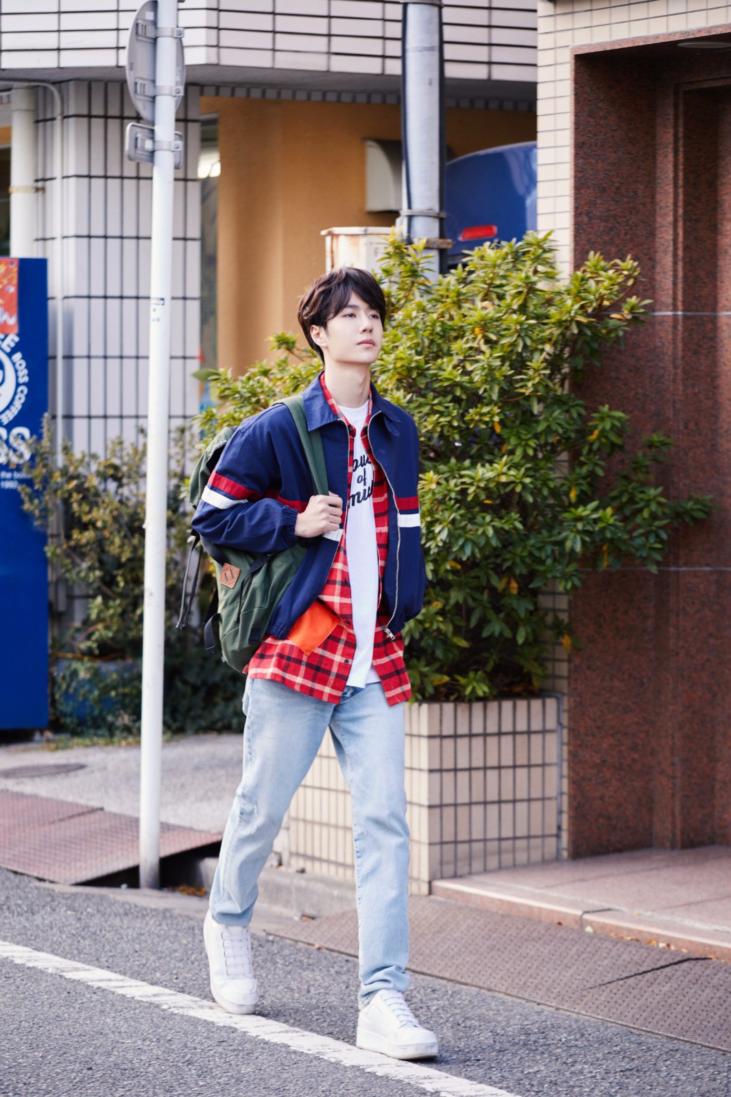 《热舞吧青春》燃屏来袭 王一博热血追梦诠释青春新主张