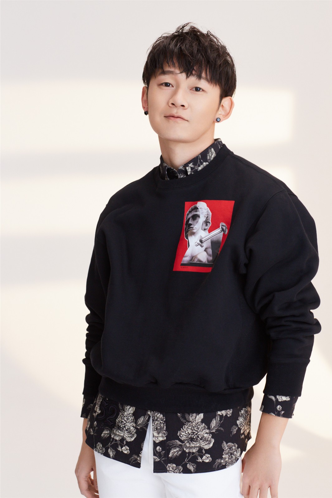 《热血狂篮》今日开播 聂子皓陈宣铭"干架球场"