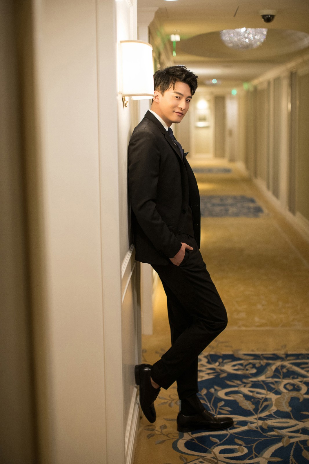 孙艺洲与《爱情公寓》回忆青春 参演《欢乐英雄》引期待