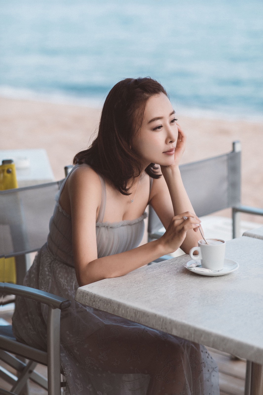 毛俊杰夏日清新写真曝光清爽直率不失仙气