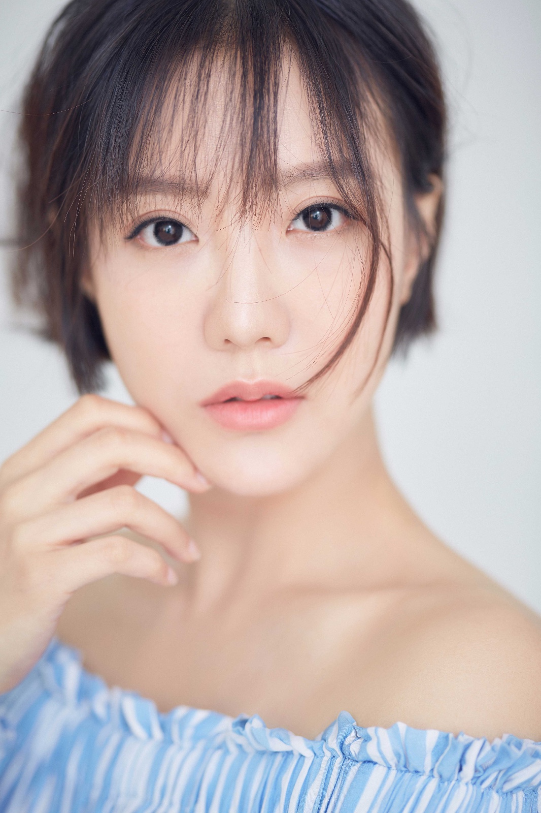 图组阮雨白曝最新写真汽水甜girl魅力十足