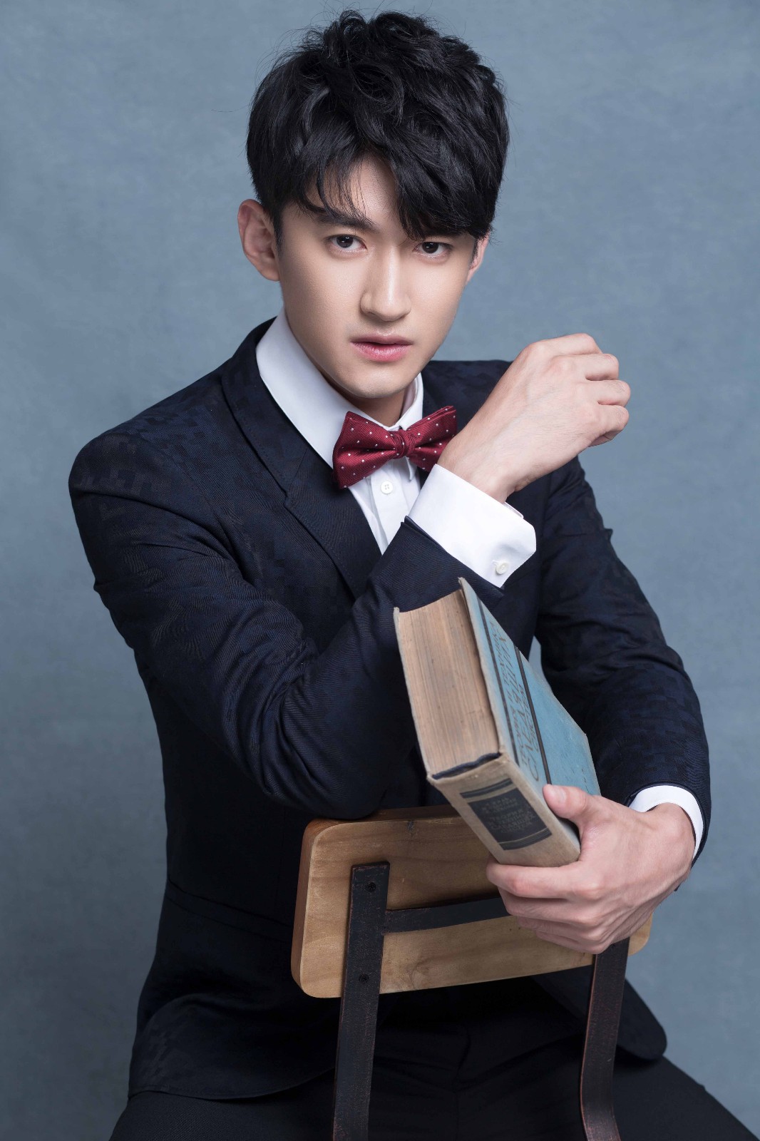 高广泽首次出演玄幻剧,引领收视热潮