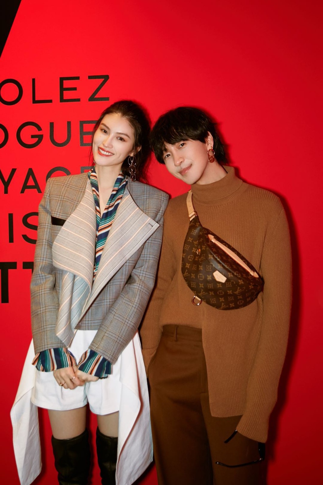 韩火火何穗宋威龙上海同台亮相 你的冬日僧系男友已上线