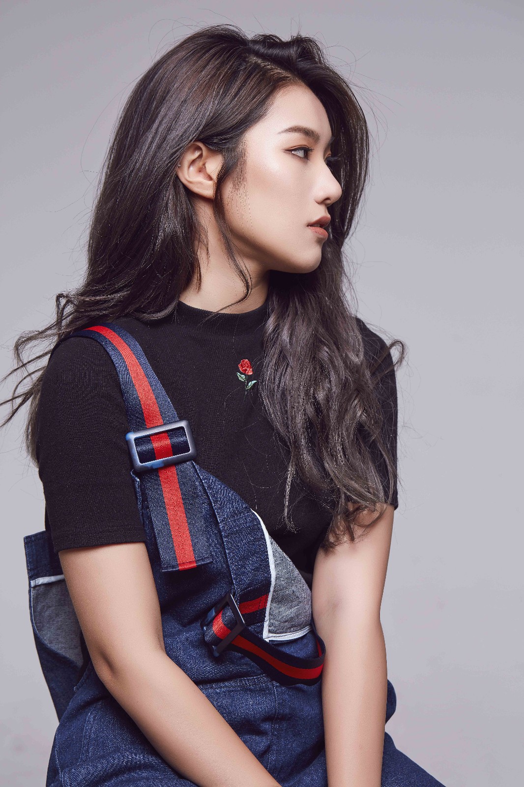 赵大格全新单曲晕船上线唱出忽明忽暗的情愫