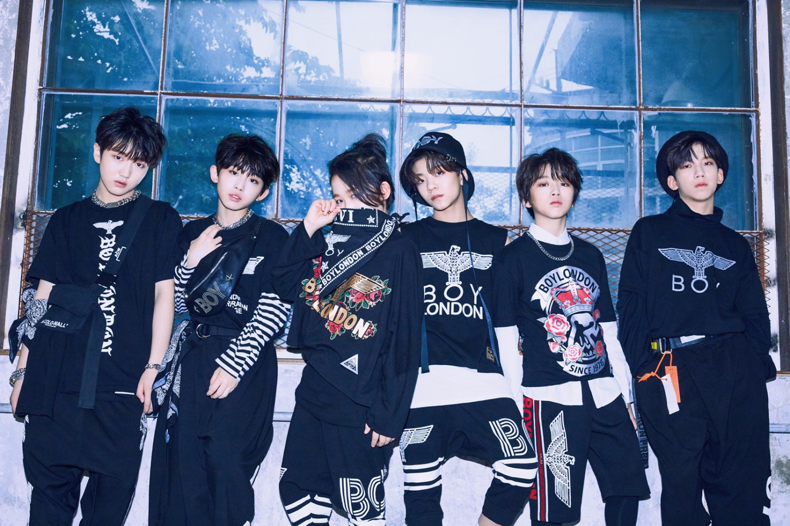 boy story携四单《handz up》回归,暴风成长尽显少年魅力