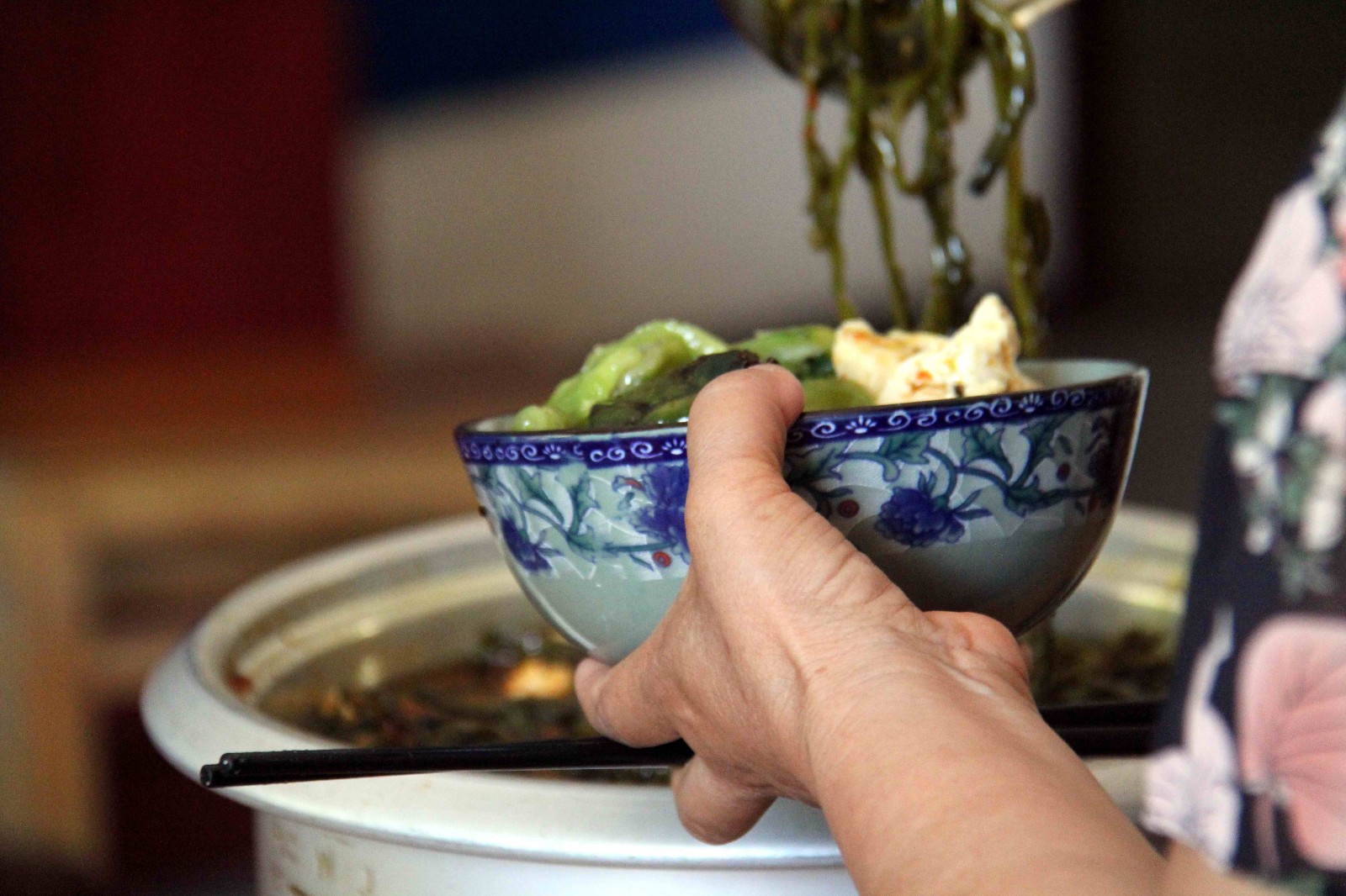 寺庙这一顿素食午餐,有道菜大家都爱吃,不少人吃了两大碗饭