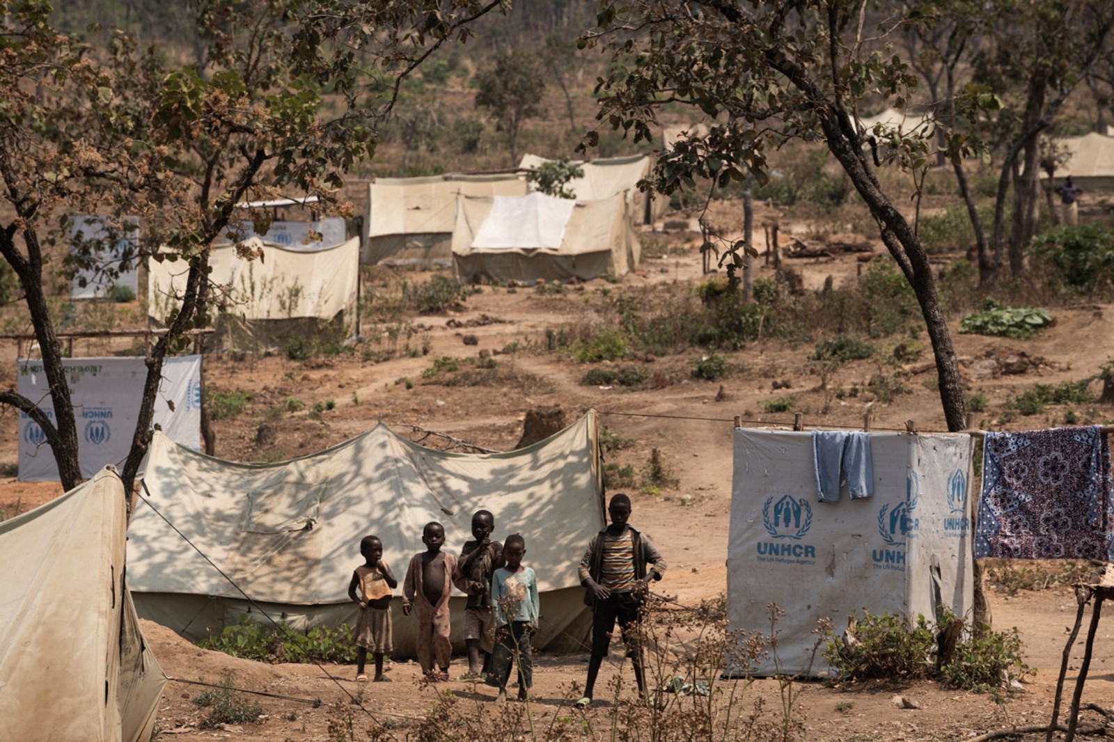 实拍非洲被遗忘的难民住难民营角落中求生