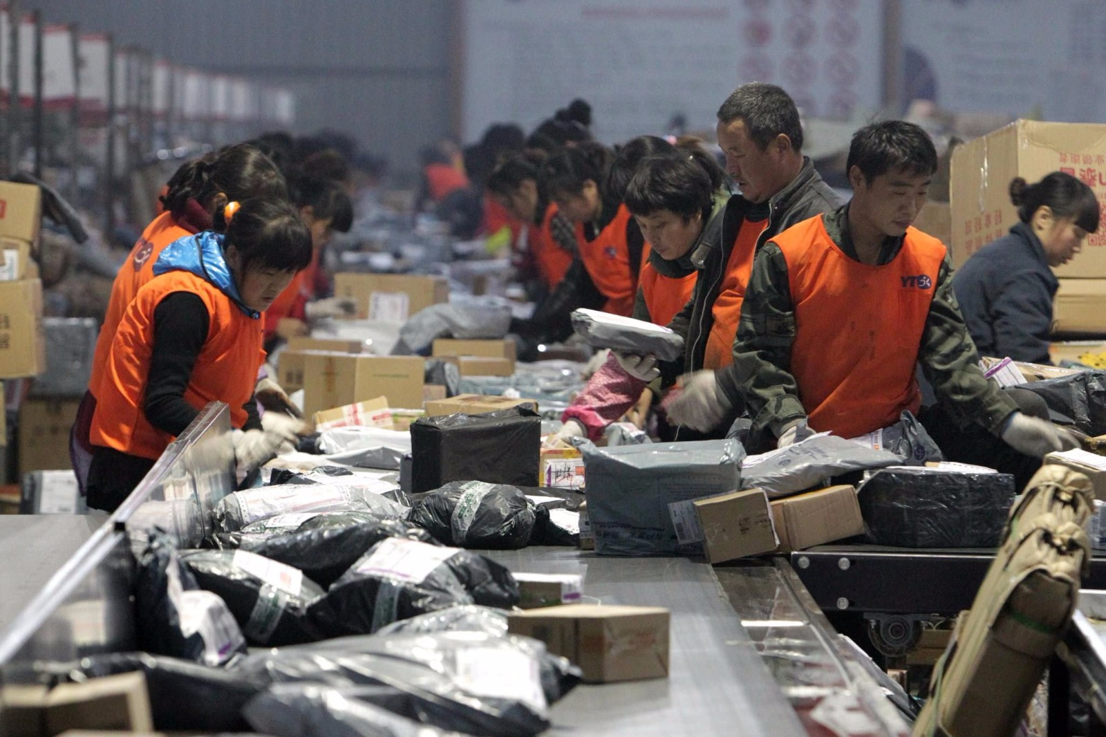 数据热|双十一到底有多火爆,看看每年的11月快递量你就知道了