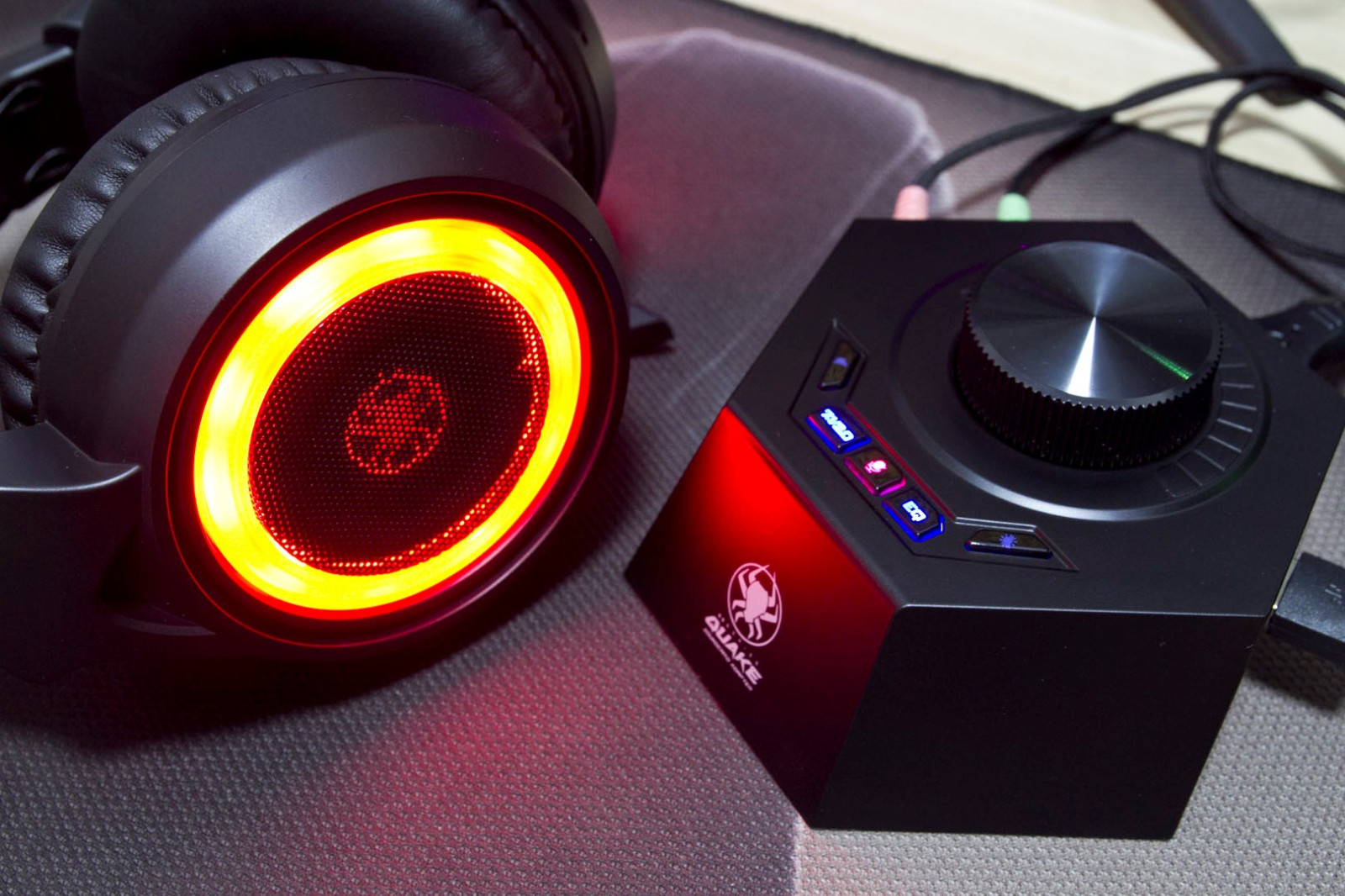 吃鸡不乱发型,市面上唯有这款后挂式耳机g600能做到