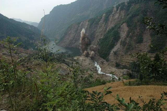 512汶川地震10周年纪念日,青川的这些老照片你还记得吗?