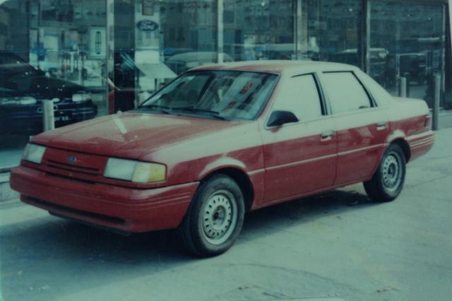 90年代老车胶卷照片带你回到那个熟悉的时代