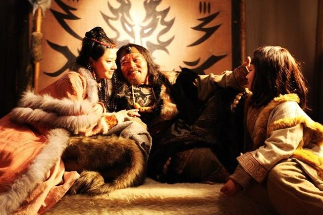 父亲害儿子未遂,儿子反过来杀死了父亲,匈奴强者就是这么玩的!