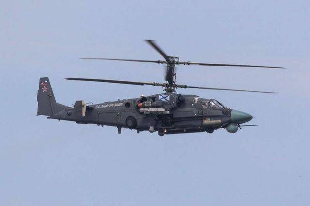 翼尖在接近音速时,桨叶会有震颤,影像安全,翼型很难保持,所以重型直升