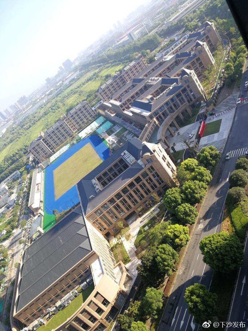 规模48个教学班的杭州养正学校交付使用