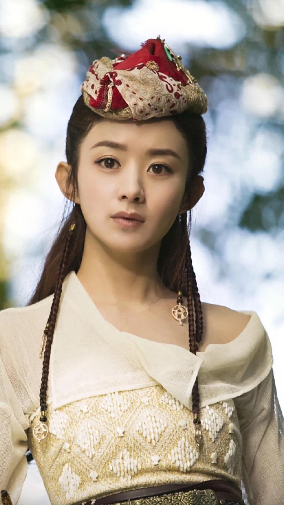 无论赵丽颖的女儿国国王有多美遇上这版就是输了