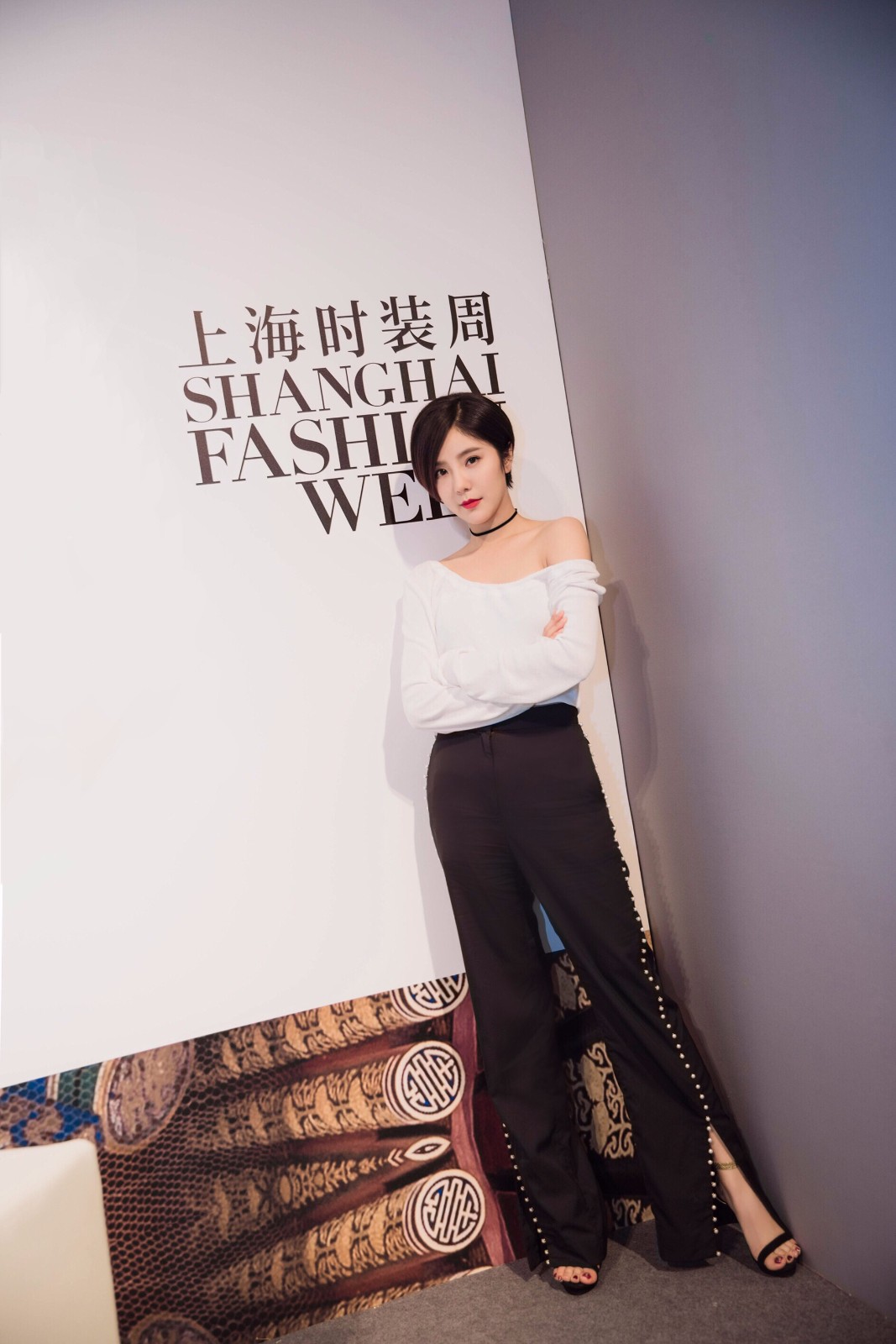 不仅如此,赵奕欢时刻不忘演员本职,以可圈可点的演技在2018年为大家