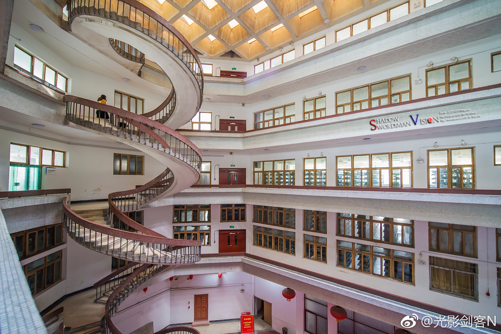 别人家的校园|河海大学|南京|气象_新浪新闻