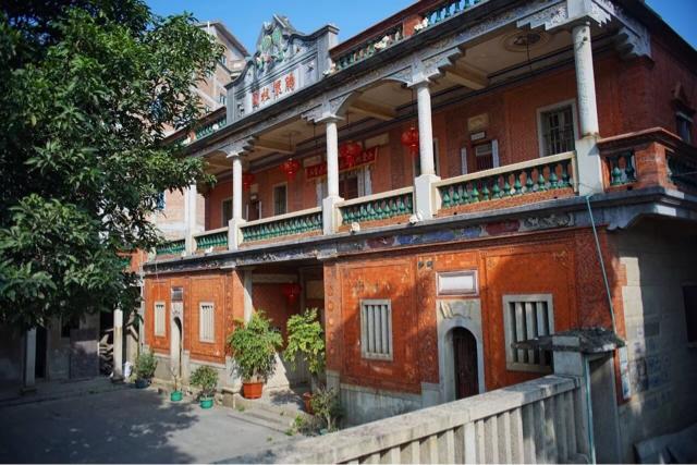 这座被世人遗忘的小城,早已成为历史爱好者和文青的必去之地!