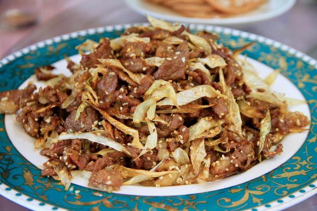 北京这家传统老字号清真菜自成一派 靠一道菜就名震四九城