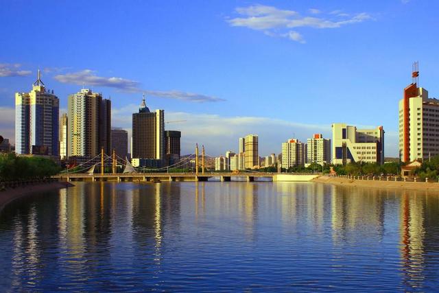 中国第一大自治州:比2个广东还大,号称中国第一大地级行政区