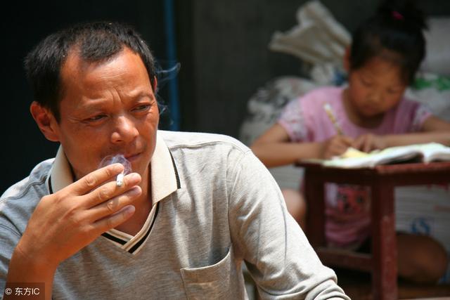 为何勤劳的农民越来越穷?背后这3个原因让人