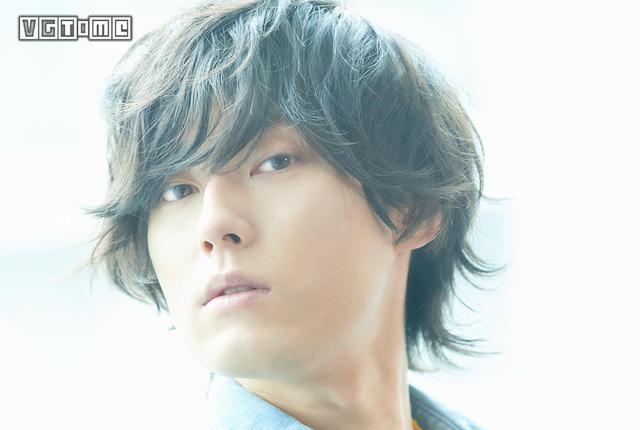 因此本次 ps4《如龙4》谷村正义将由人气声优兼舞台演员增田俊树扮演