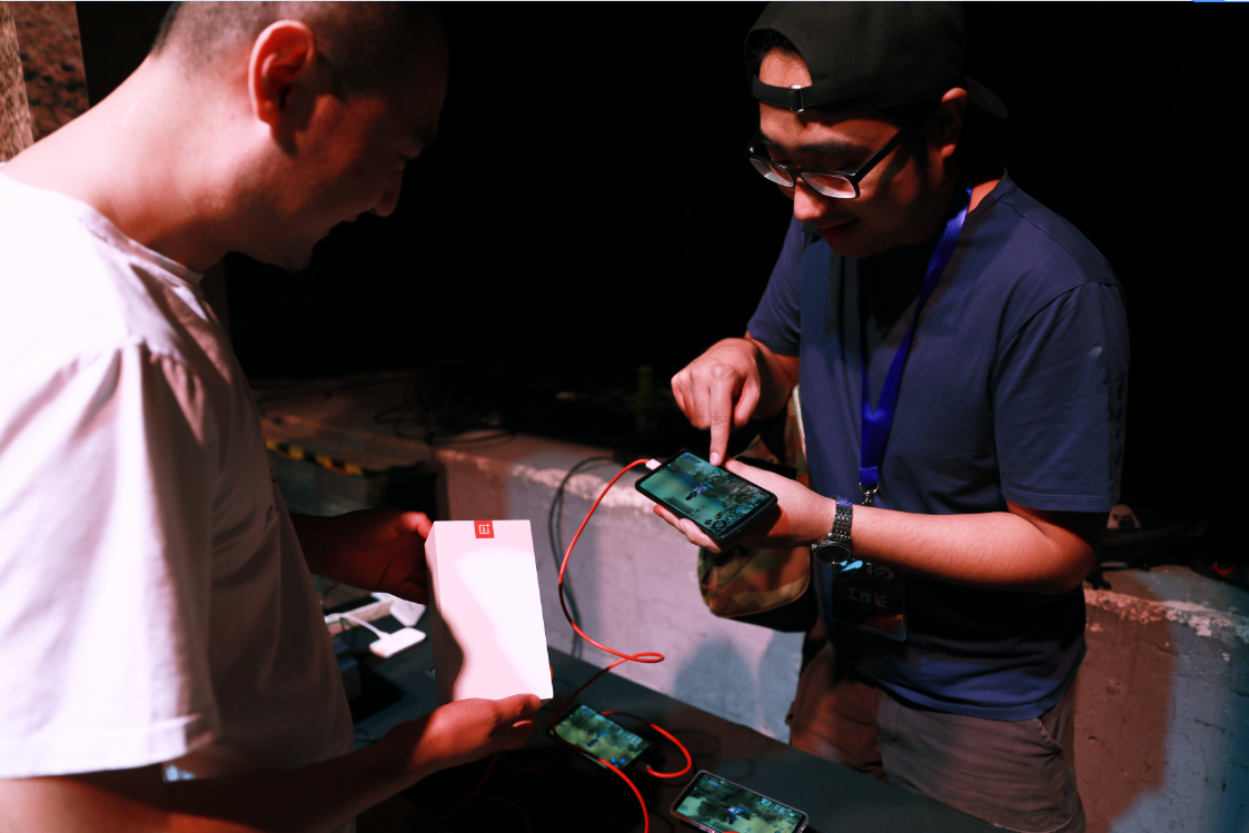 《沙海》影游发布会举办 空中网联合腾讯视频发布同名手游