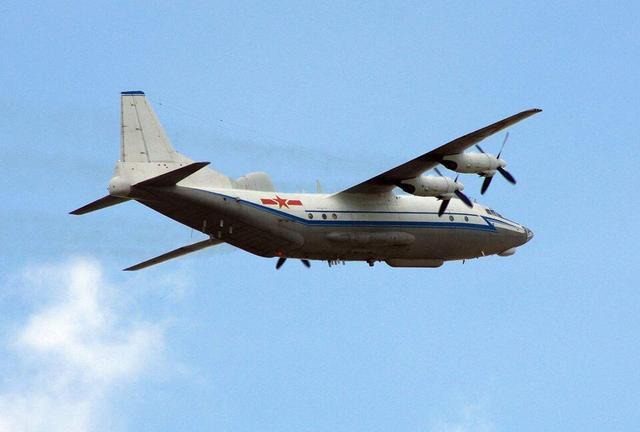 从上到下依次为俄军图-214r,我军高新8,11,9,4,7以及2号