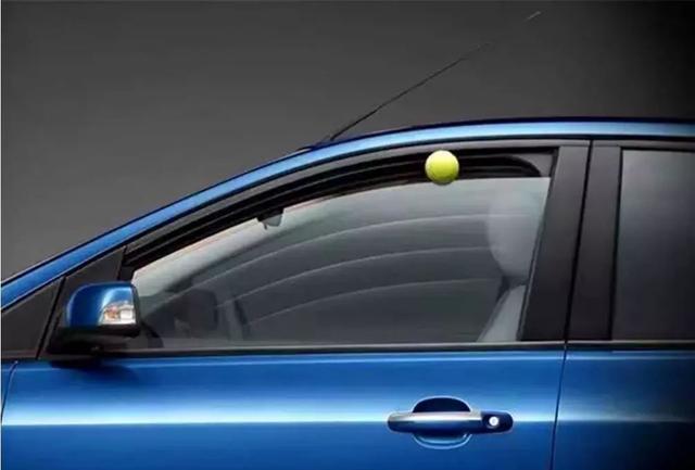 不止反光背心 1月1日起消费者将买到更安全的汽车