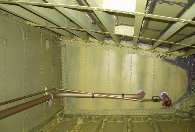 飞机小科普:了解上下摆动的机翼秘密,缓解你坐飞机的恐惧感