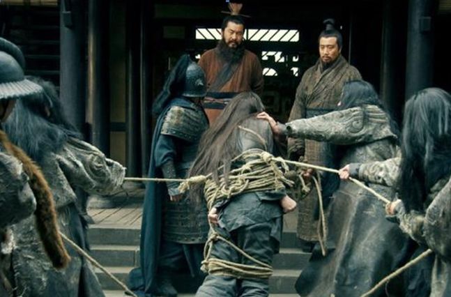 吕布临死前对曹操说了一句话,曹操离改变历史就差这一句!