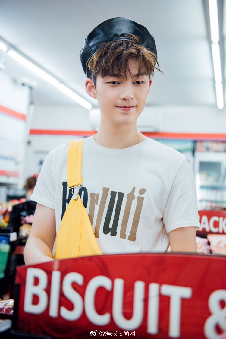 他是《爸爸去哪儿》中真诚暖心的董爸爸