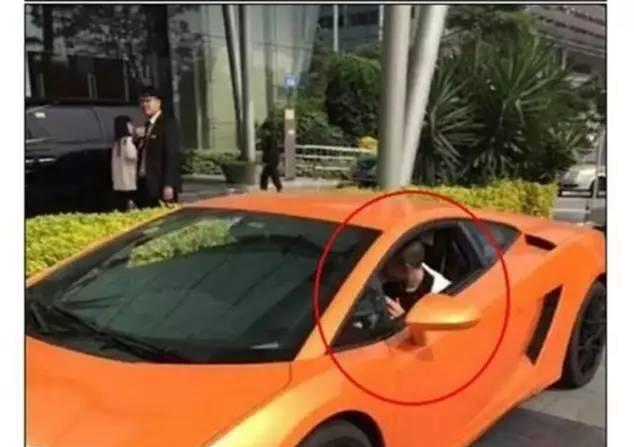 23岁喊麦网红李天佑靠努力创千万财富, 这辆490万座驾很带劲-新浪汽车