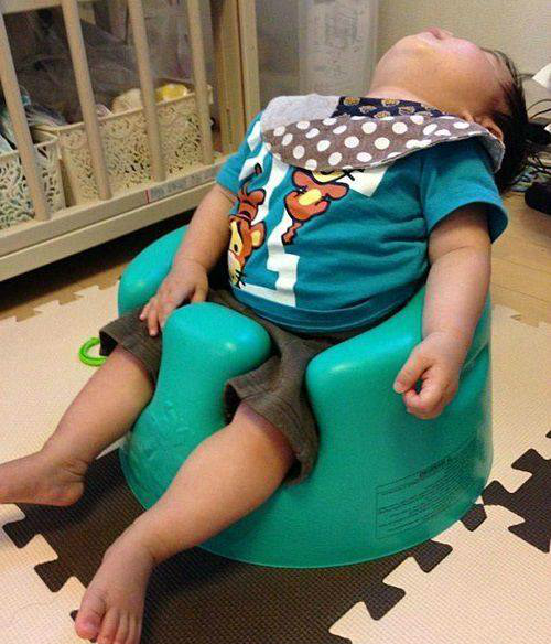 搞笑趣图,熊孩子们的各种诡异睡姿,萌化我的小心肝|睡姿|熊孩子|奇葩