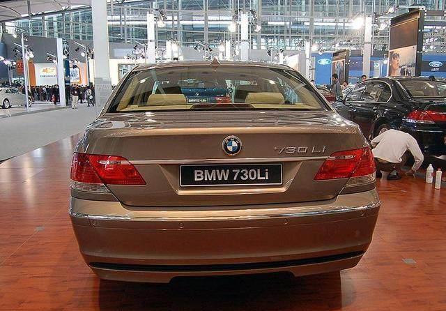 五菱宏光730商务车新车价 五菱宏光S七座现在落地价多少钱