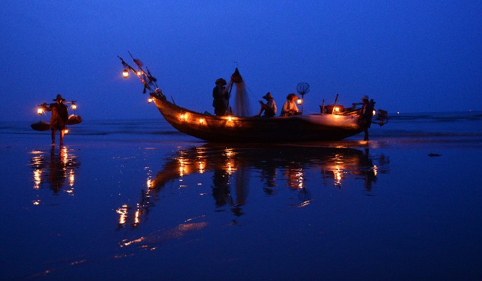 今夜微风吹长柳,渔家灯火寄温柔|繁星|浦口|渔火_新浪新闻