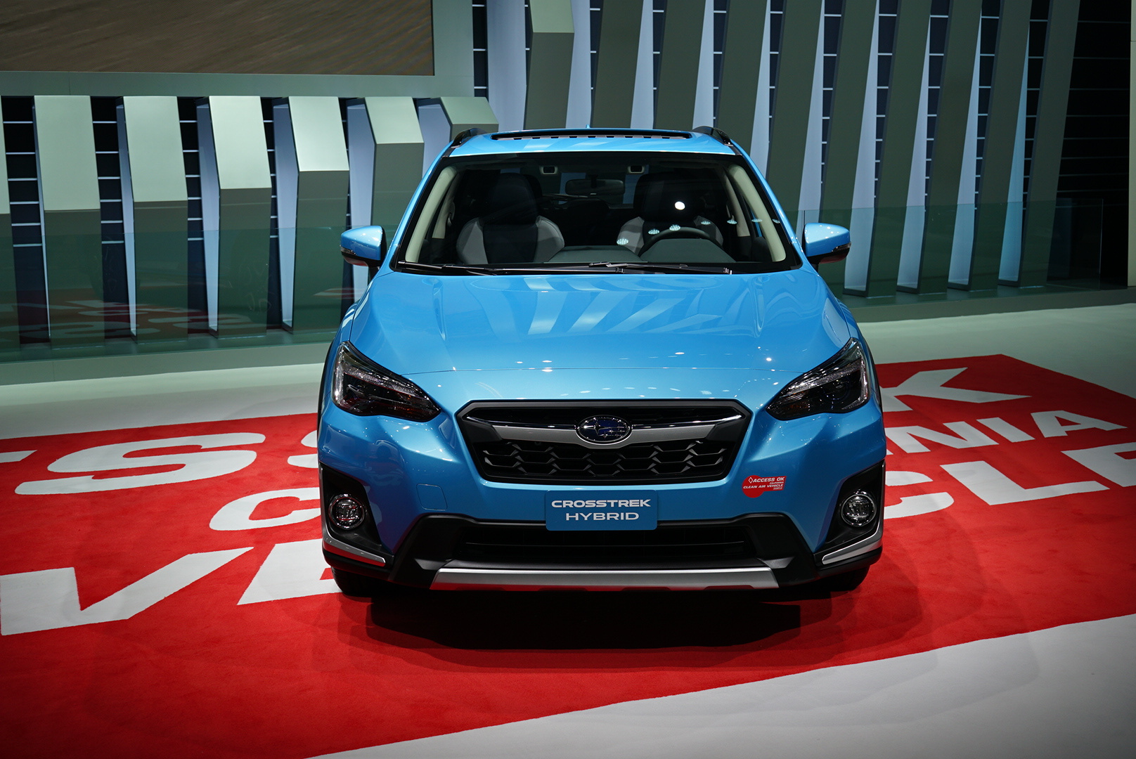 2018洛杉矶车展:斯巴鲁xv phev车型亮相