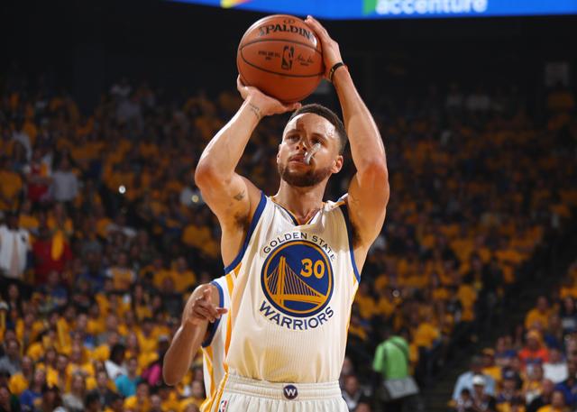 为什么说提到"空位投篮之王"第一个想到的人是他,而不是库里?