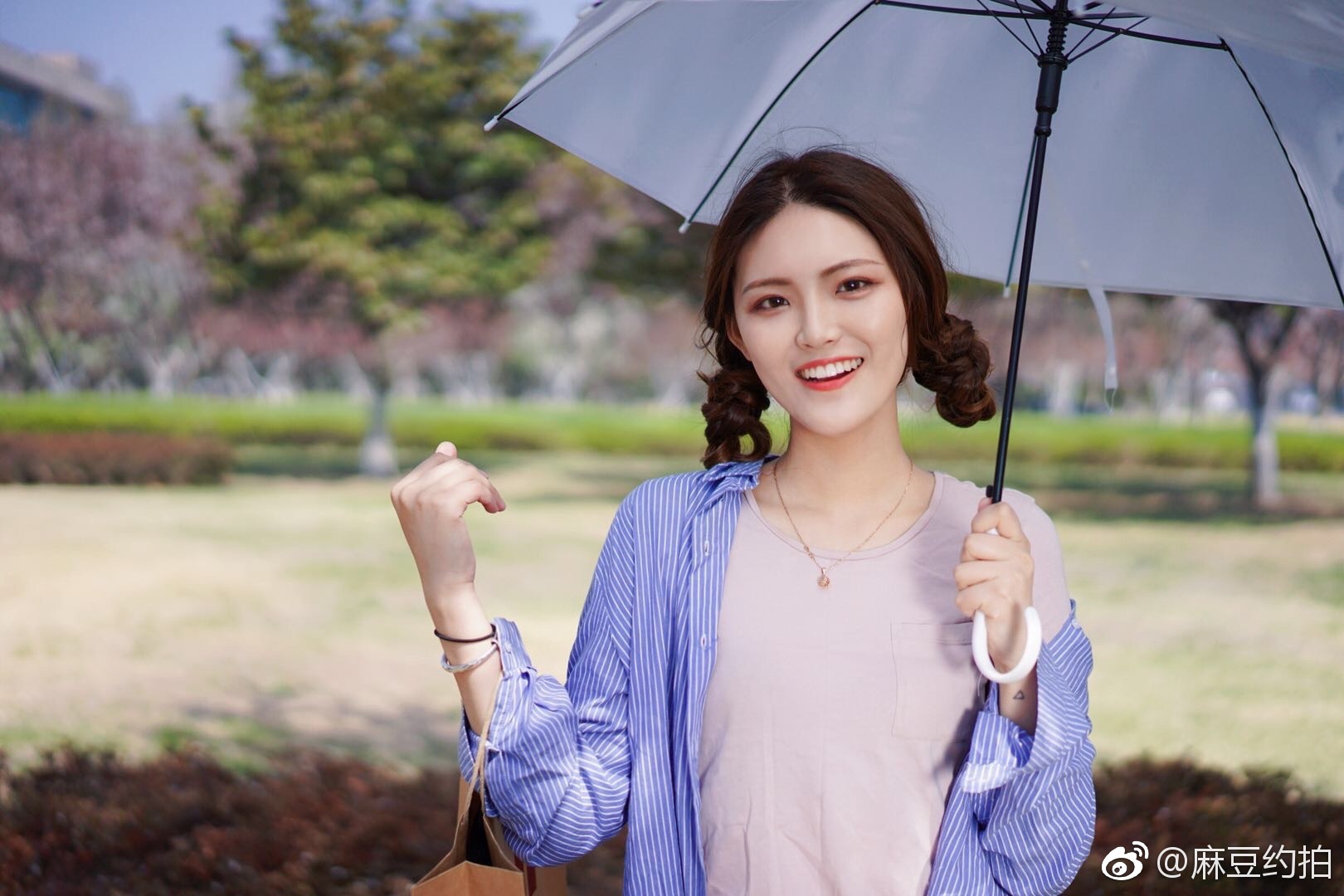 美女麻豆约拍想尝试一下不同风格的不接私房希望接高质量的拍摄