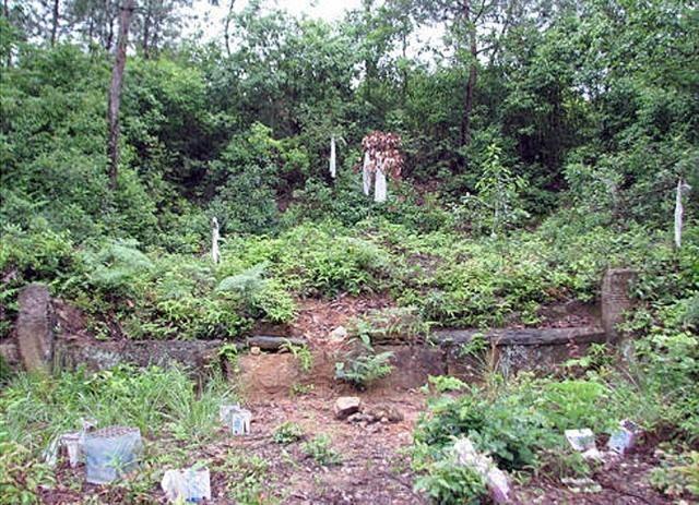 在浙江省有一座古墓,一村人为其守墓上千年,至今不知道墓主身份